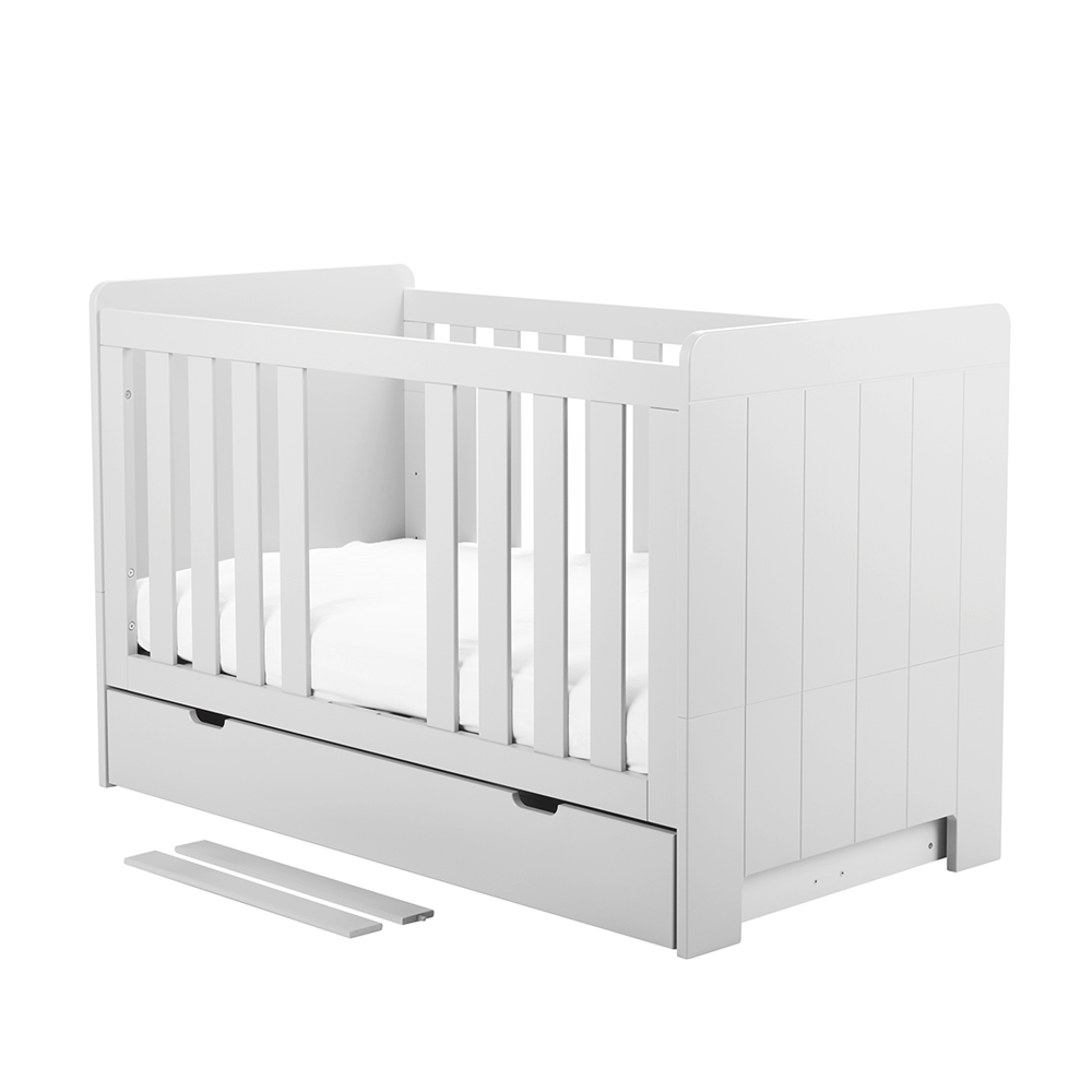 Calmo White Cot Bed 140 x 70 cm Selsey